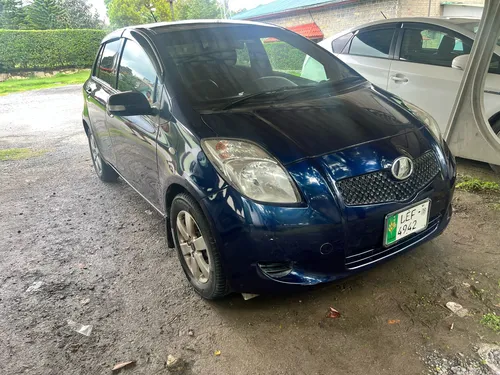 Toyota Vitz F 1.3 2007