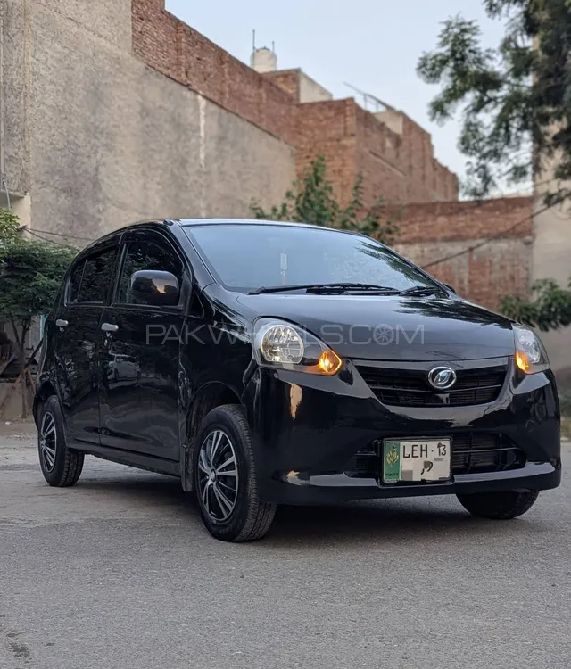 Daihatsu Mira 2011 for Sale in Faisalabad Image-1