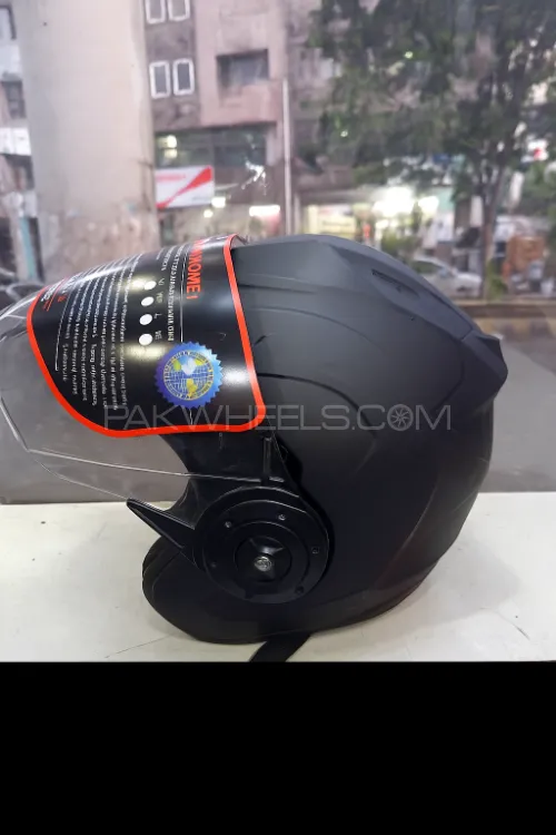 Helmet Image-1