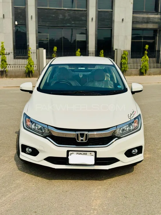 Honda City 2023 for Sale in Lahore Image-1