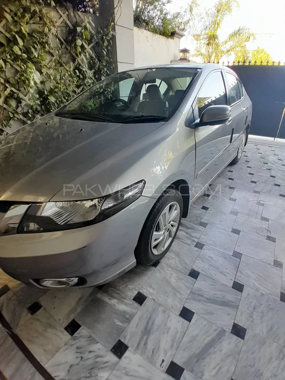 Honda City 2020 for Sale in Islamabad Image-1