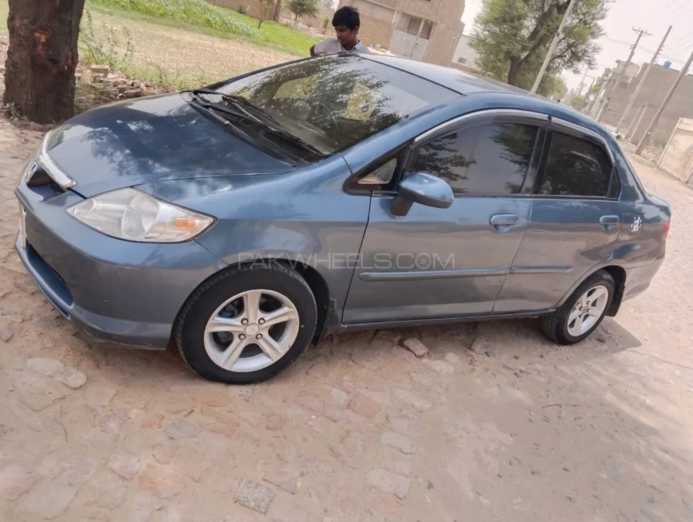 Honda City 2004 for Sale in Lahore Image-1