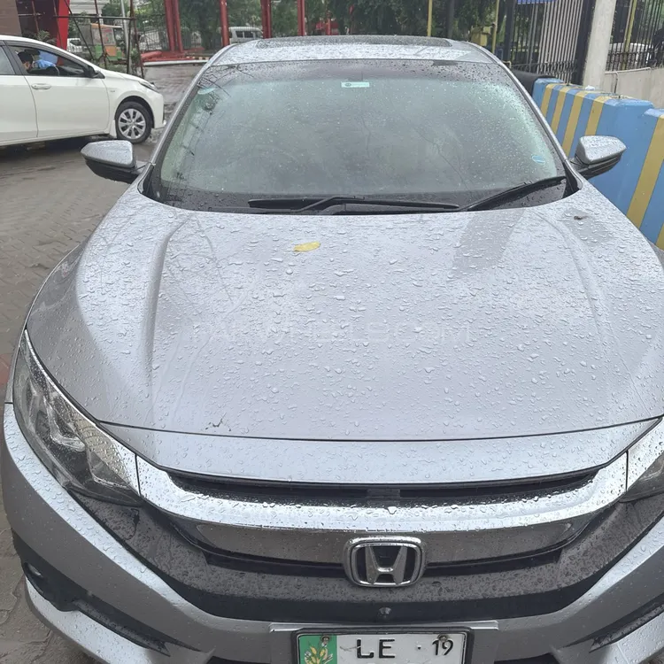 Honda Civic 2018 for Sale in Lahore Image-1