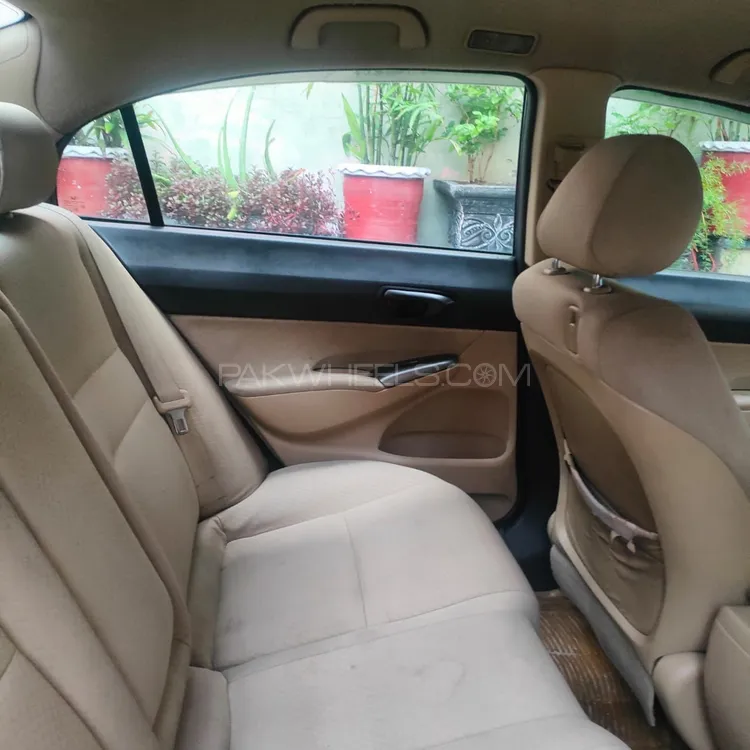 Honda Civic 2010 for Sale in Lahore Honda Civic 2010 for Sale in Lahore Image-8