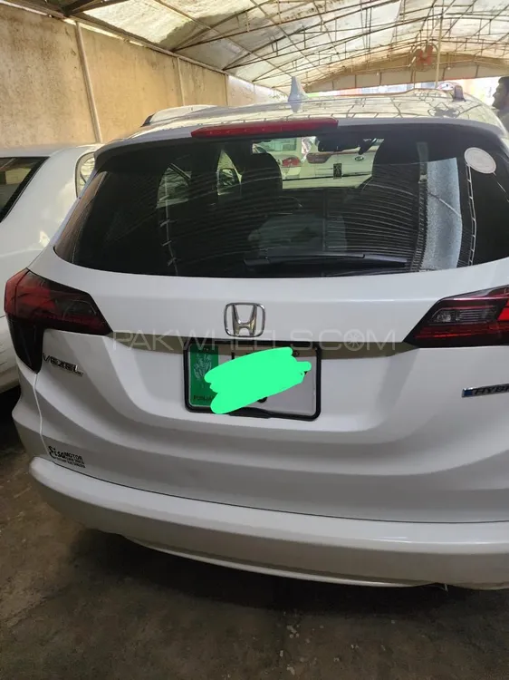 Honda Vezel 2015 for Sale in Sargodha Image-1