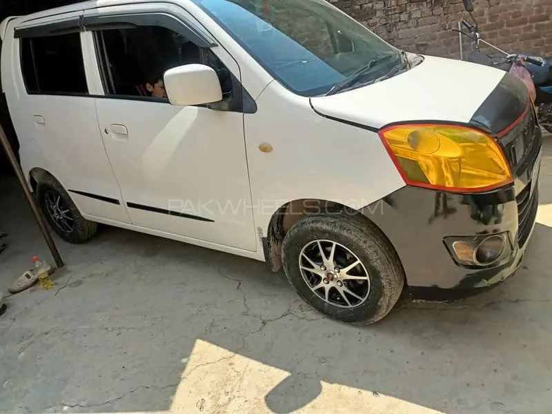 Suzuki Wagon R 2017 for Sale in Sialkot Image-1