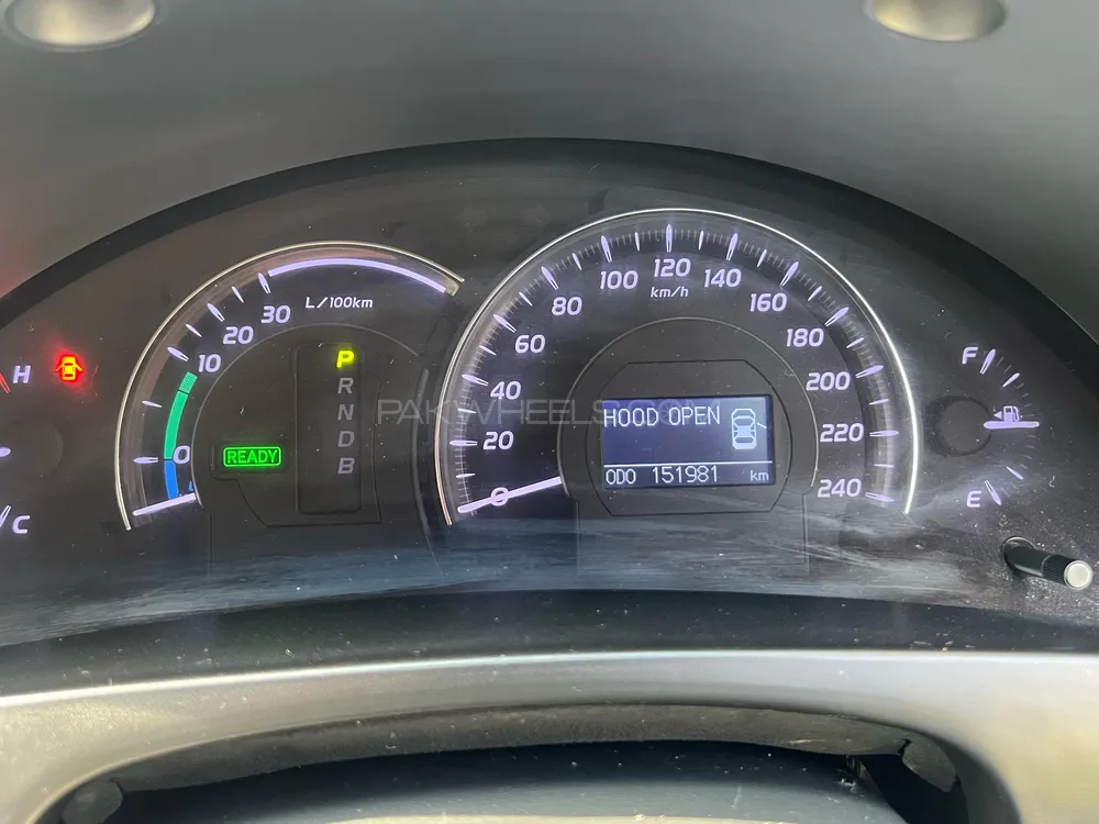 Toyota Camry 2012 for Sale in Lahore Toyota Camry 2012 for Sale in Lahore Image-11