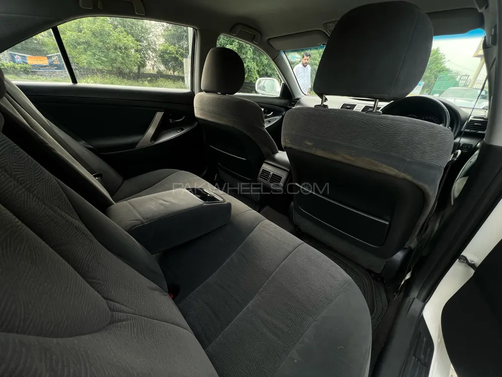 Toyota Camry 2012 for Sale in Lahore Toyota Camry 2012 for Sale in Lahore Image-9