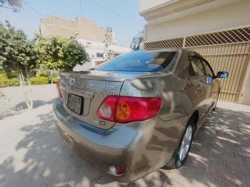 Toyota Corolla 2009 for Sale in Multan Image-1