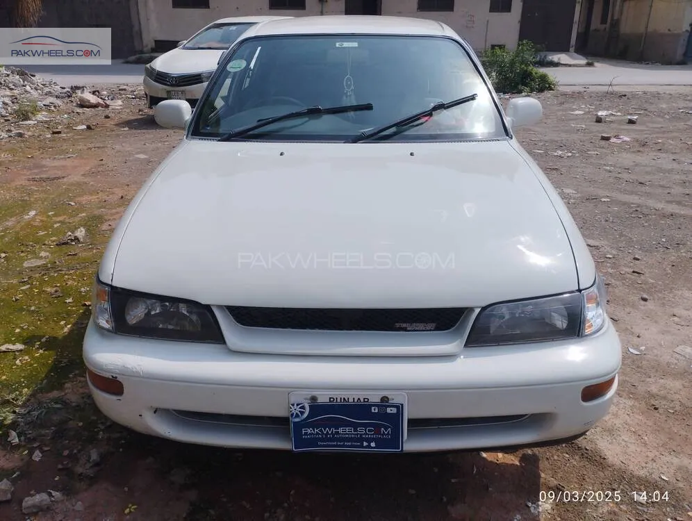 Toyota Corolla 2001 for Sale in Peshawar Image-1