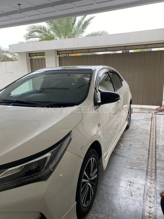Toyota Corolla 2019 for Sale in Faisalabad Image-1