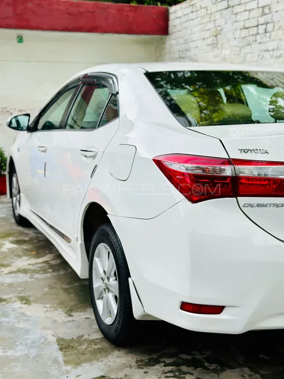 Toyota Corolla 2014 for Sale in Lahore Image-1