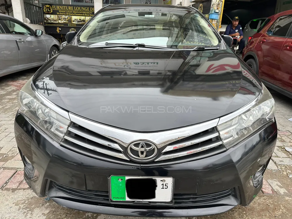 Toyota Corolla 2015 for Sale in Lahore Image-1