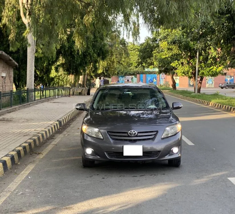 Toyota Corolla 2010 for Sale in Lahore Image-1