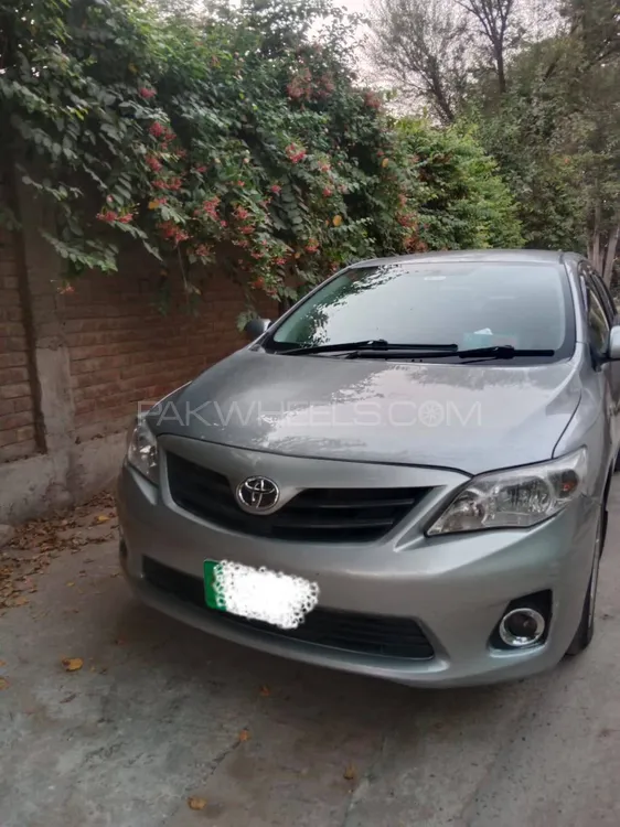 Toyota Corolla 2013 for Sale in Faisalabad Image-1