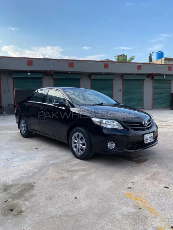 Toyota Corolla 2013 for Sale in Islamabad Image-1