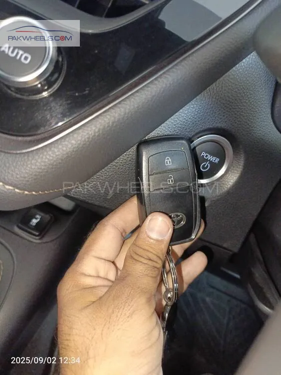 ٹویوٹا کرولا ٹورنگ 2023 for Sale in ملتان ٹویوٹا کرولا ٹورنگ 2023 for Sale in ملتان Image-8
