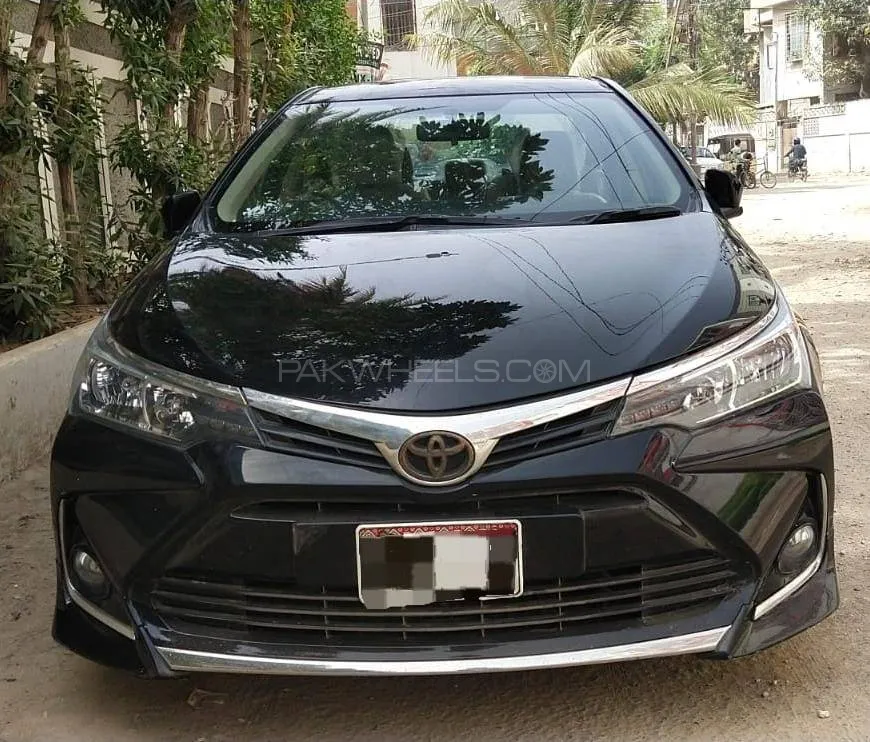 Toyota Corolla 2014 for Sale in Karachi Image-1