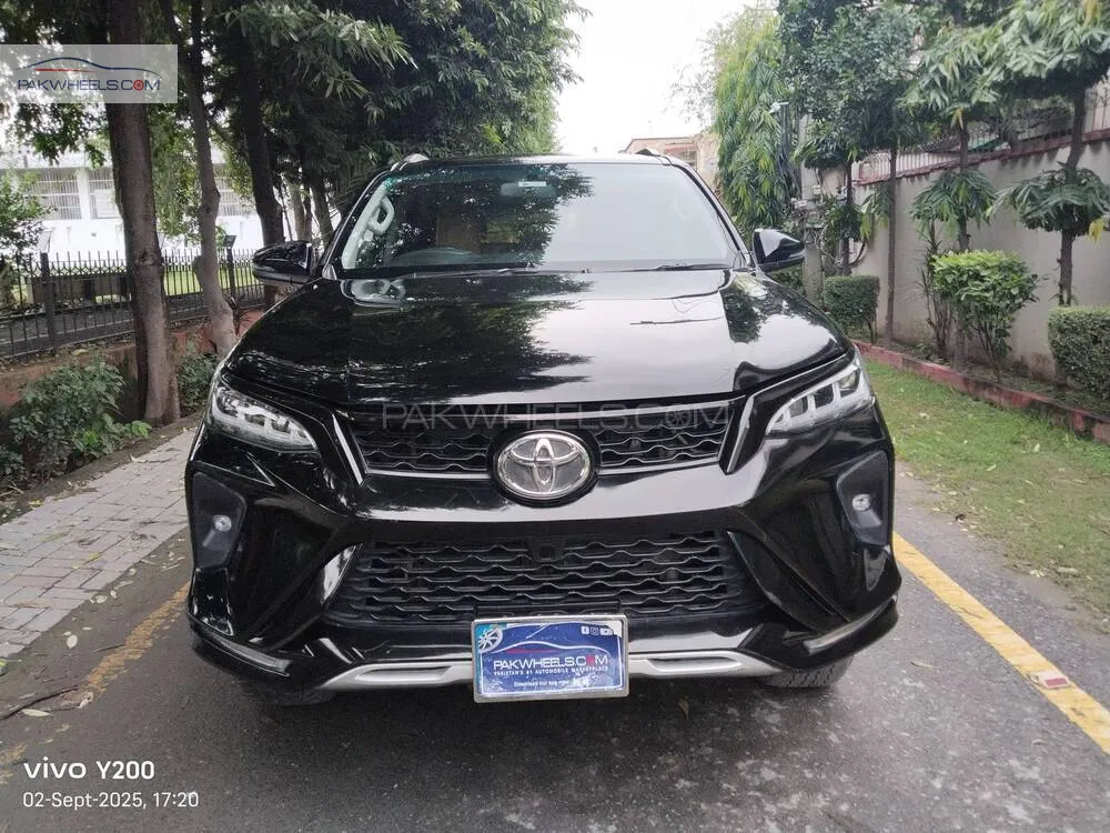 ٹویوٹا فورچیونر 2020 for Sale in لاہور Image-1