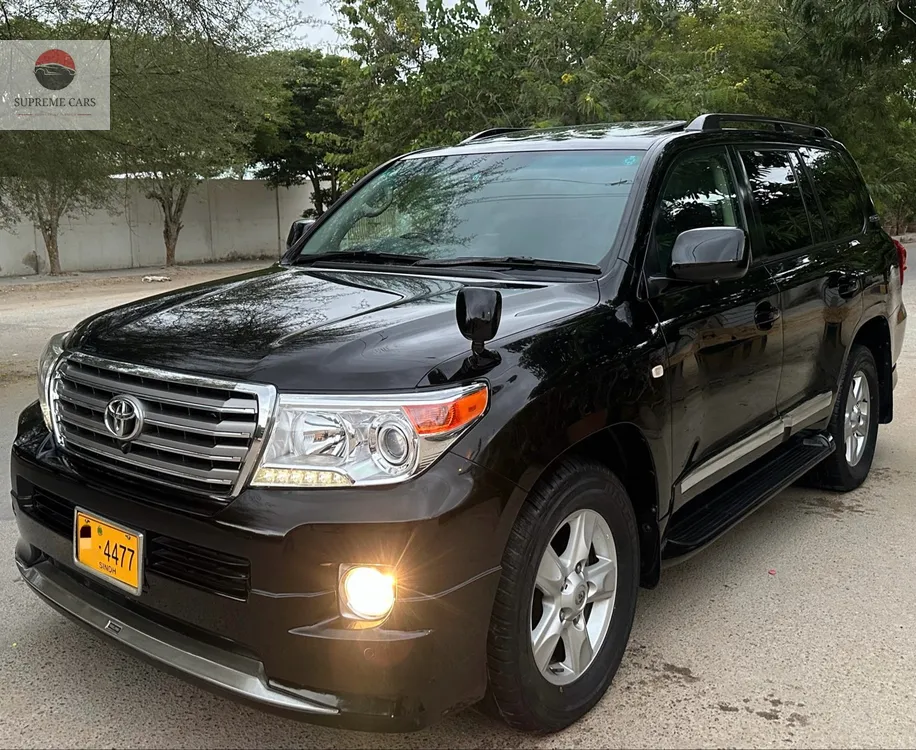 Toyota Land Cruiser 2011 for Sale in Karachi Toyota Land Cruiser 2011 for Sale in Karachi Image-6