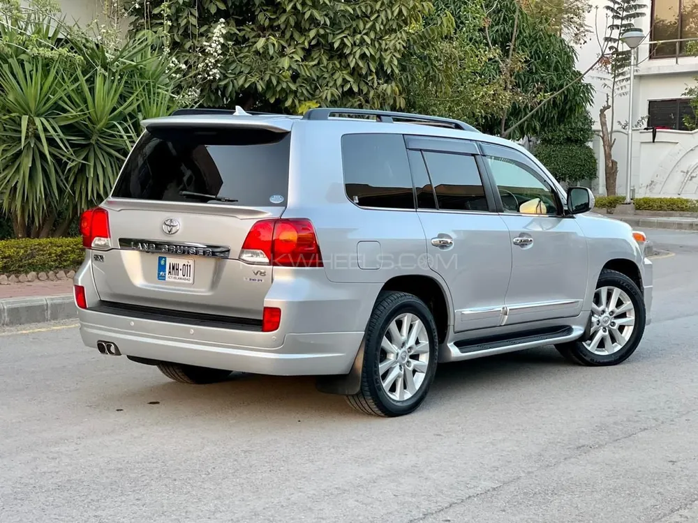 Toyota Land Cruiser 2013 for Sale in Jhelum Image-1