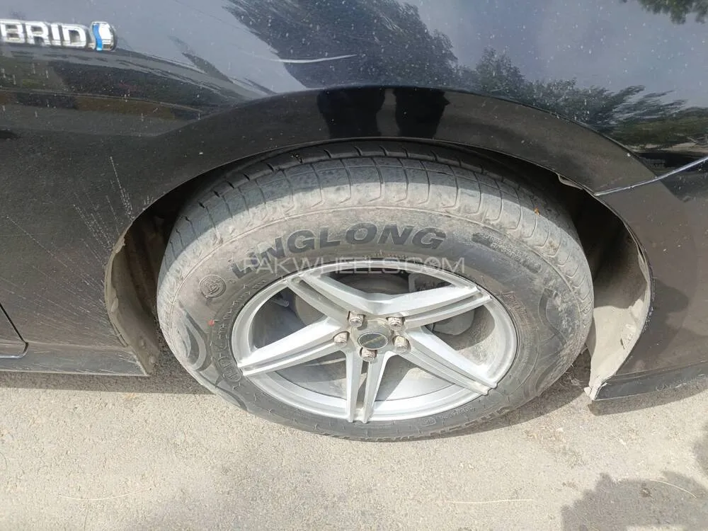 Toyota Prius 2018 for Sale in Karachi Toyota Prius 2018 for Sale in Karachi Image-14