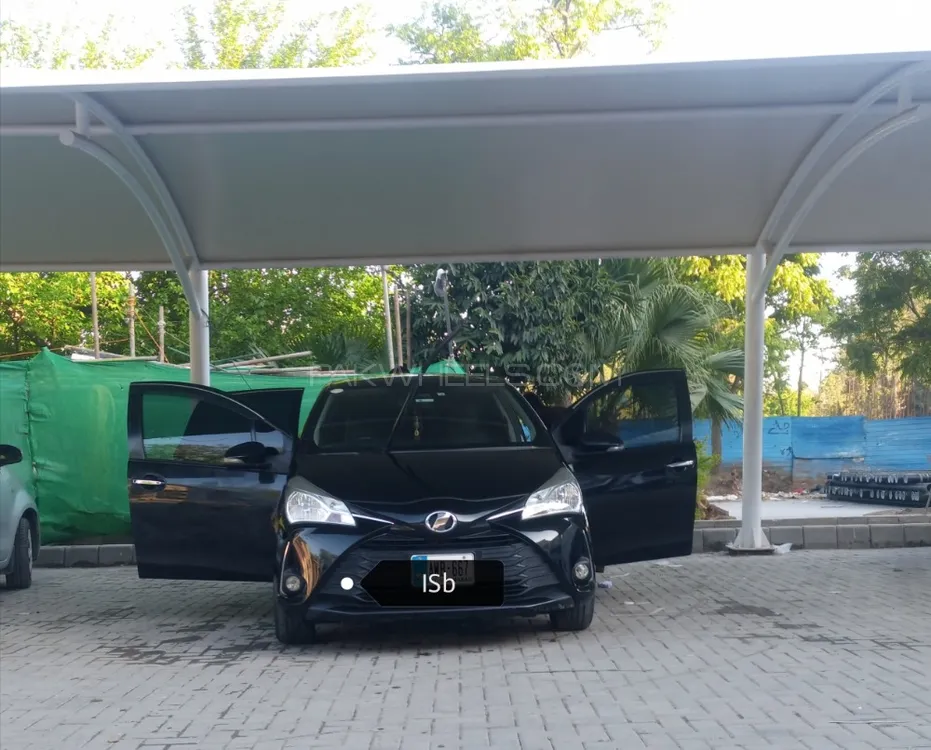 Toyota Vitz 2018 for Sale in Islamabad Image-1