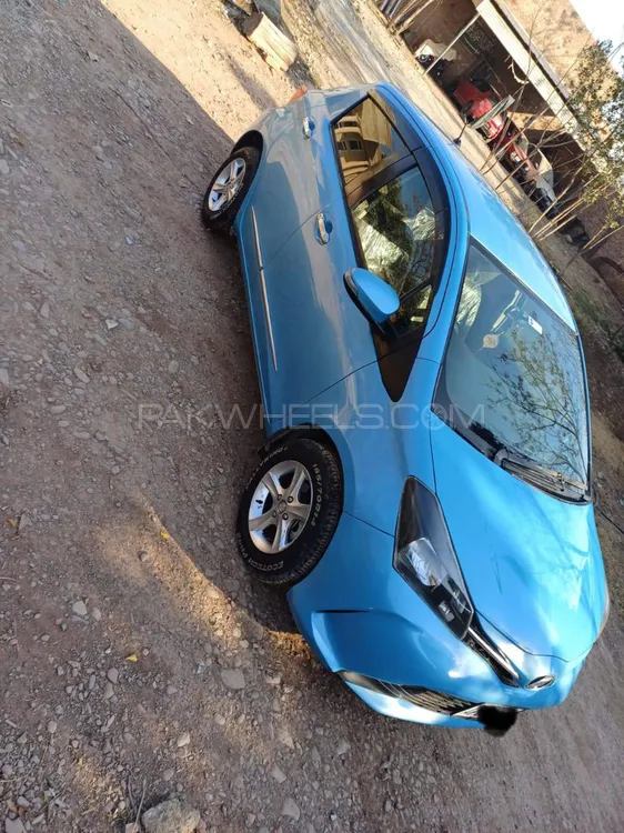 Toyota Vitz 2016 for Sale in Peshawar Image-1