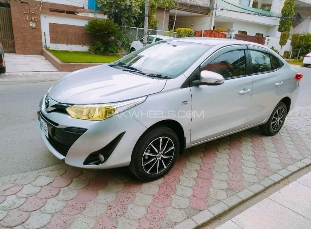 ٹویوٹا یارس سیڈان 2020 for Sale in لاہور Image-1