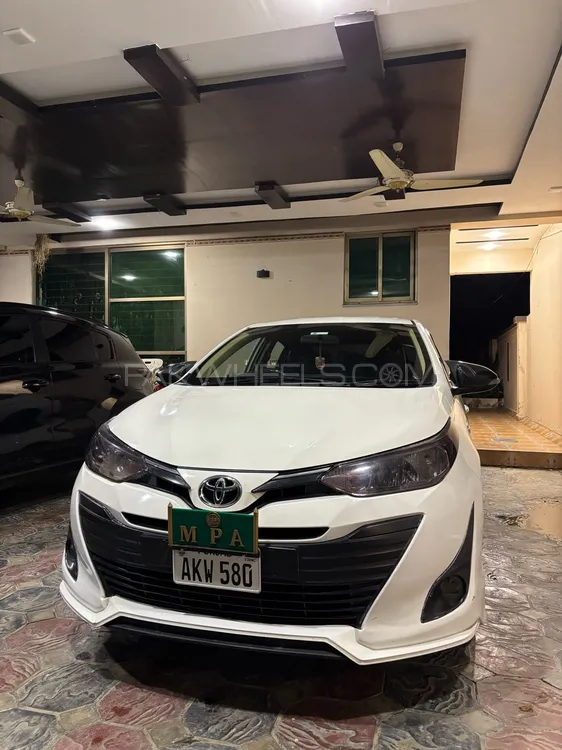 Toyota Yaris Sedan 2022 for Sale in Lahore Image-1