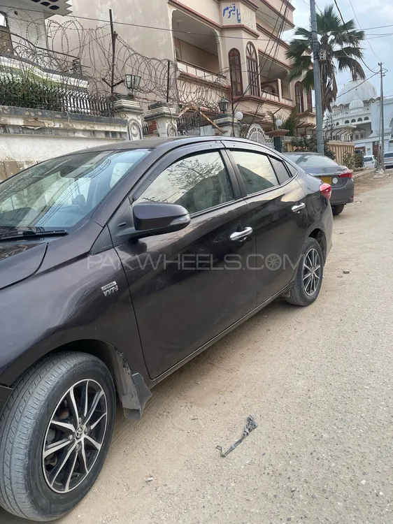 Toyota Yaris Sedan 2021 for Sale in Karachi Image-1