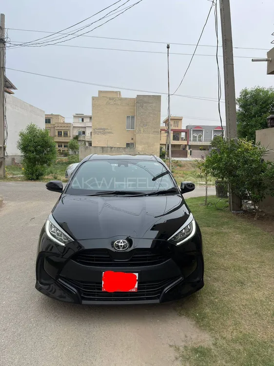 Toyota Yaris Hatchback 2021 for Sale in Lahore Image-1