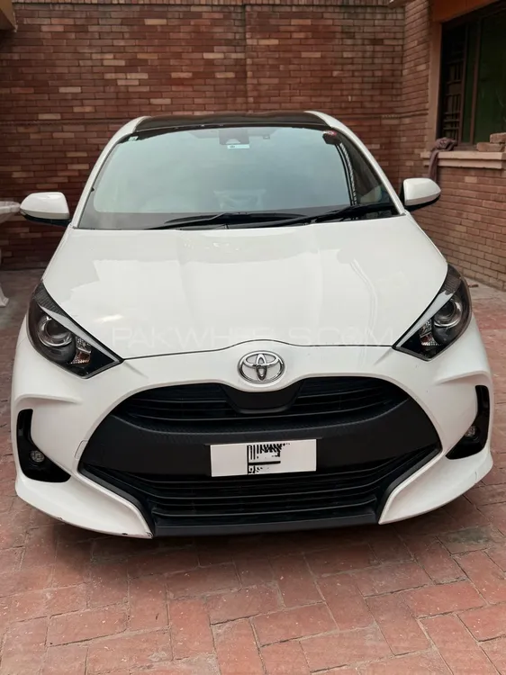 Toyota Yaris Hatchback 2022 for Sale in Lahore Image-1