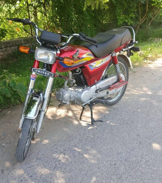 یونائیٹڈ US 70 2025 for Sale Image-1