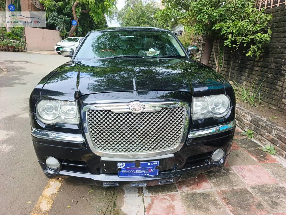 کرائسلر 300 سی 2006 for Sale in لاہور Image-1