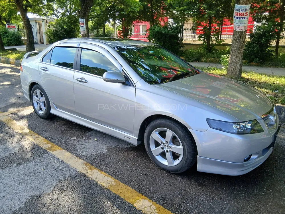Honda Accord 2003 for Sale in Islamabad Image-1