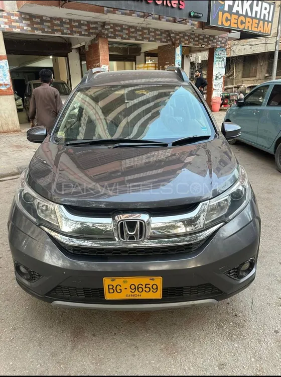 Honda BR-V 2018 for Sale in Hyderabad Image-1