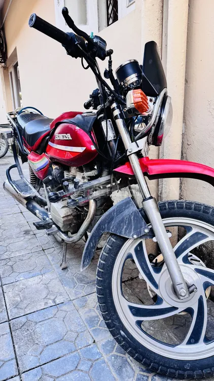 Honda CBR 150R 2016 for Sale Image-1
