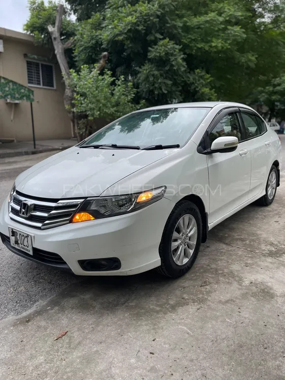 Honda City 2015 for Sale in Islamabad Image-1