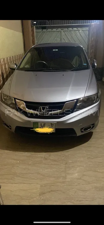 Honda City 2017 for Sale in Okara Image-1