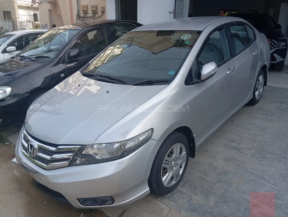 Honda City 2015 for Sale in Karachi Image-1