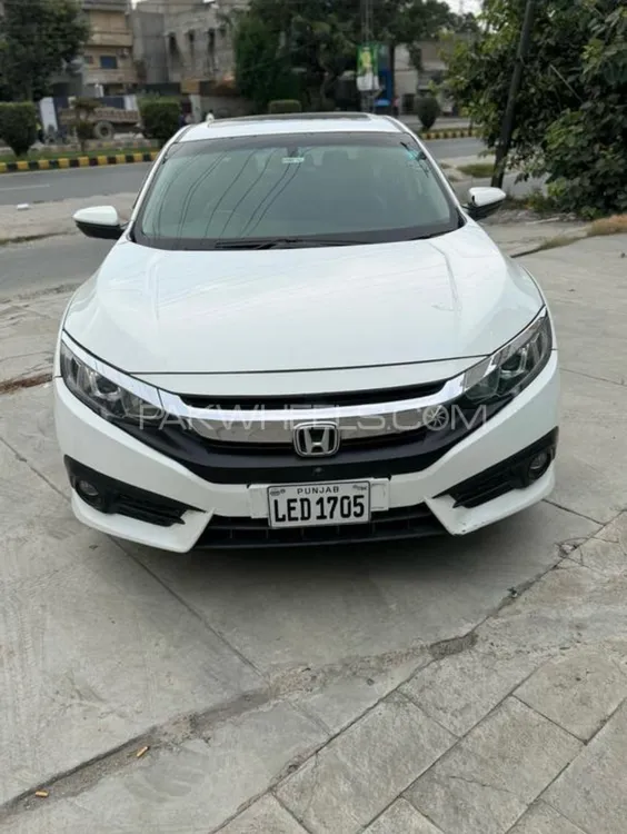 Honda Civic 2017 for Sale in Lahore Image-1