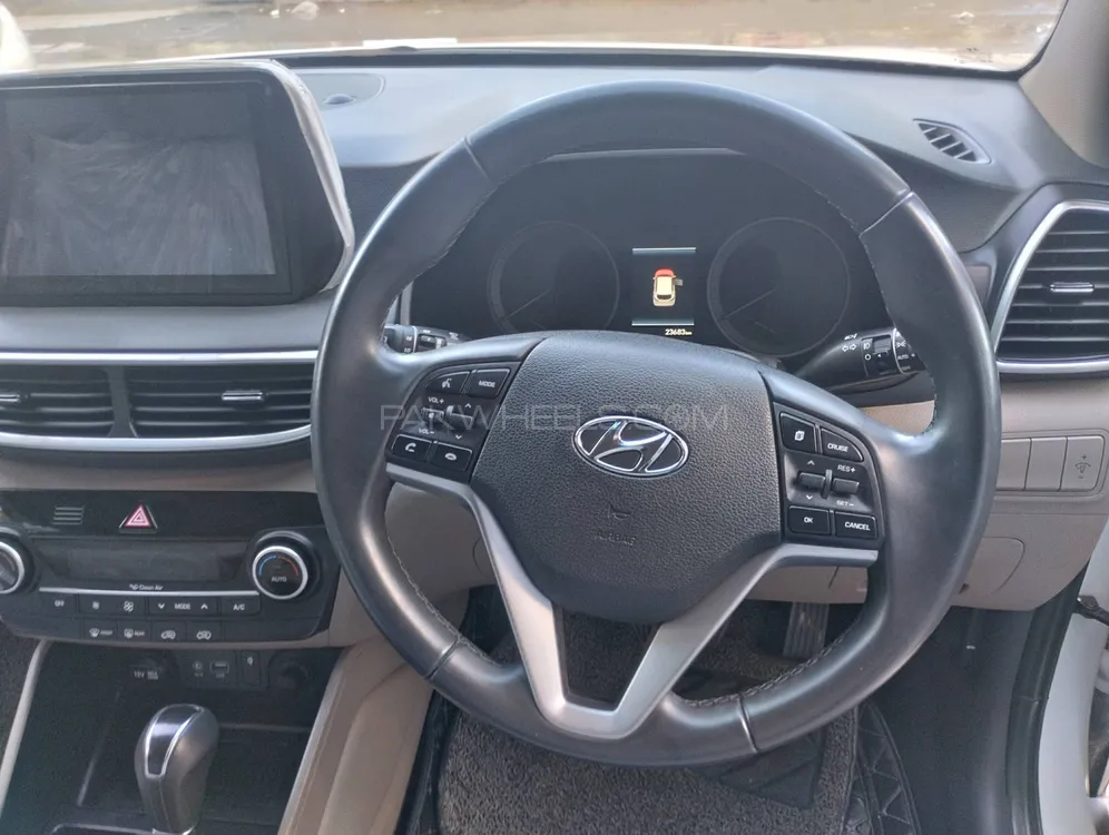 Hyundai Tucson 2022 for Sale in Lahore Hyundai Tucson 2022 for Sale in Lahore Image-12