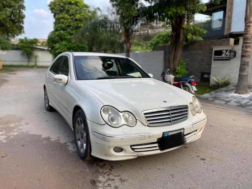 Mercedes Benz C Class 2006 for Sale in Rawalpindi Image-1