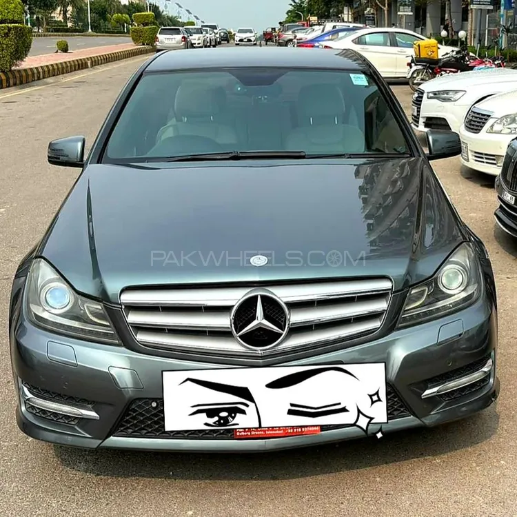 Mercedes Benz C Class 2011 for Sale in Islamabad Image-1