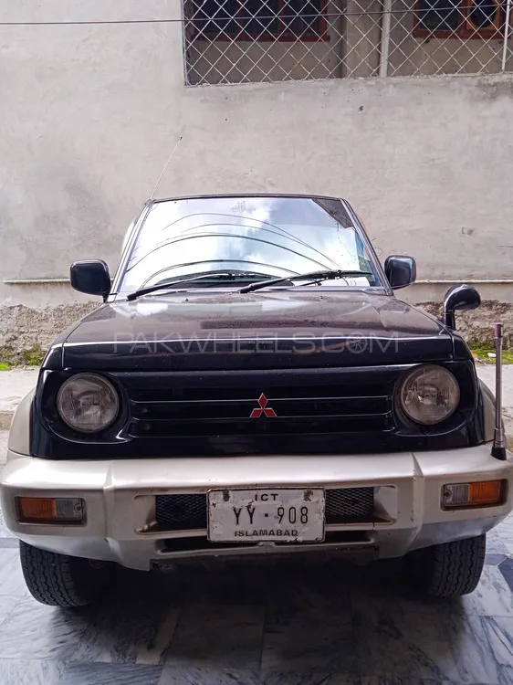 Mitsubishi Pajero Junior 1997 for Sale in Abbottabad Image-1