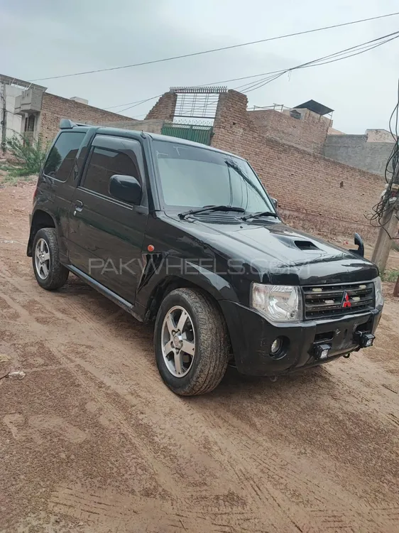 Mitsubishi Pajero Mini 2010 for Sale in Bahawalpur Image-1