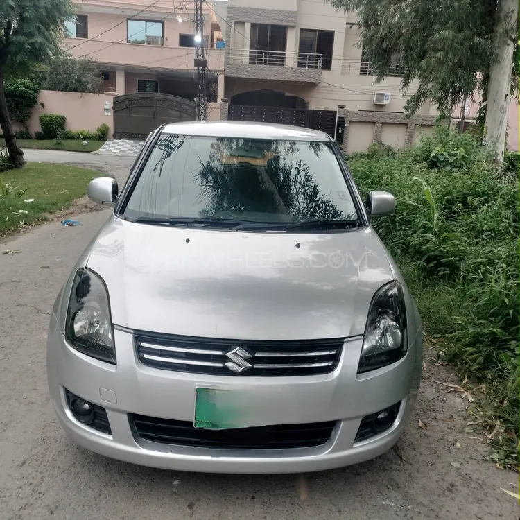 Suzuki Swift 2010 for Sale in Lahore Image-1