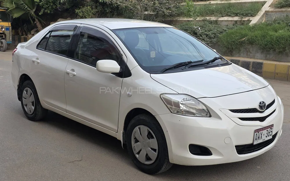 Toyota Belta 2006 for Sale in Karachi Image-1