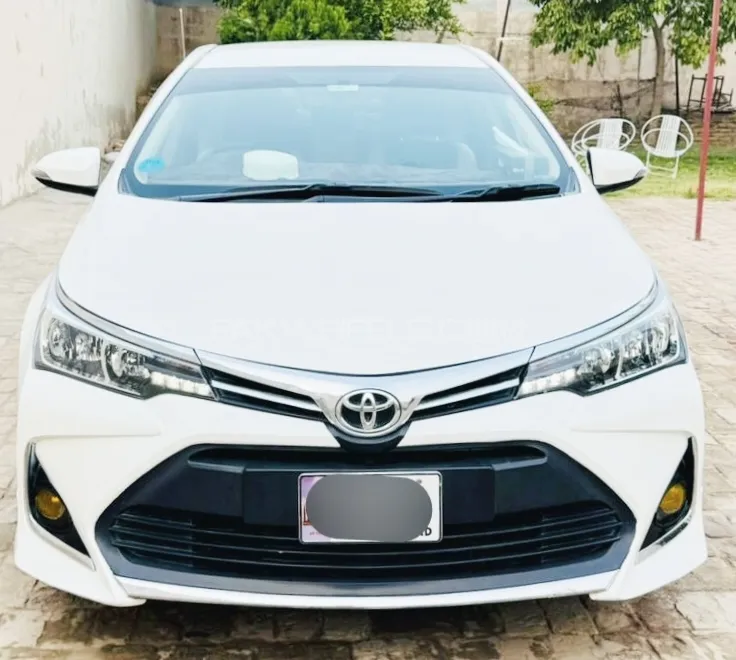 Toyota Corolla 2017 for Sale in Dera ismail khan Image-1